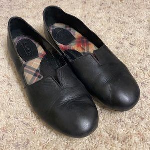Black flats